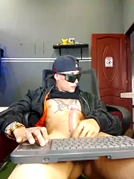 maxwell_crazy1 webcam