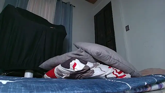 s-sweett live cam on StripChat