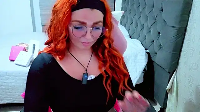 Alexatexa2929 live cam on StripChat