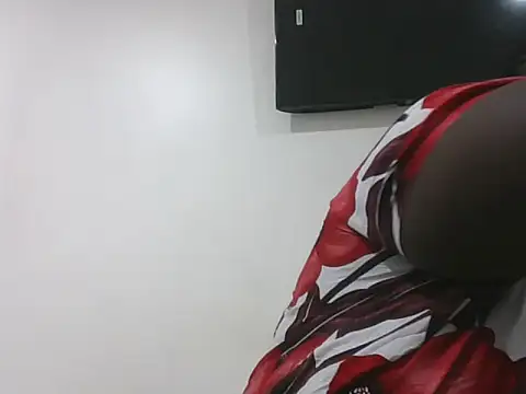Hotwife8