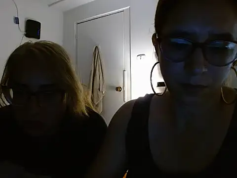 karlabarrera live cam on StripChat