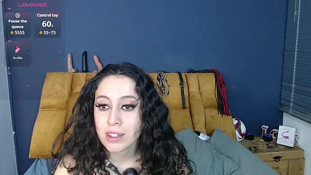 KendraaSimons webcam