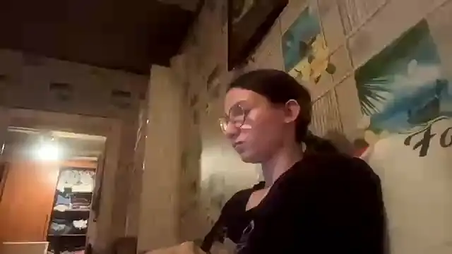 SparkleJebb live cam on StripChat