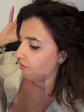 Novababy18 webcam