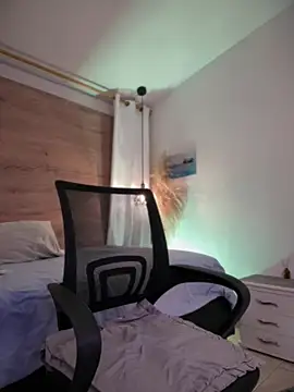 halaaa_1 webcam