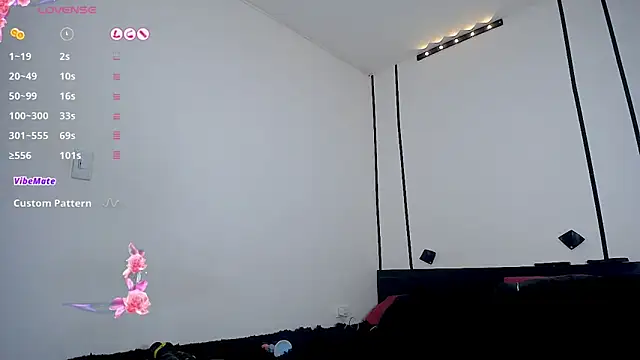 IsabellBigtitsxx webcam