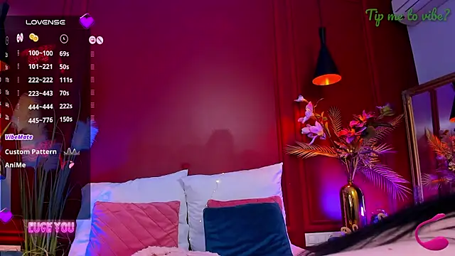mayzzie - Mayzzie's free webcam - UK Sex Cams