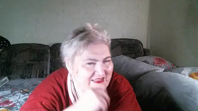 Lana555 live cam on StripChat