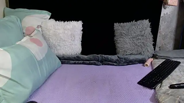 CyanBitch webcam