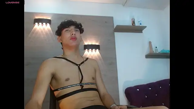 Logaanhotts live sex cam