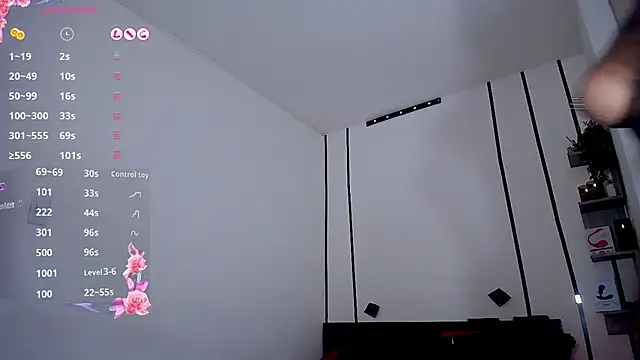 IsabellBigtitsxx webcam