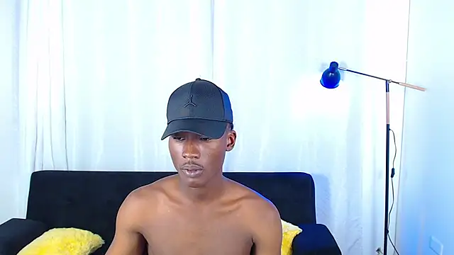 alexaandro18 (M twink) - Cumshow