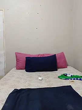 FreakyAngel3X webcam
