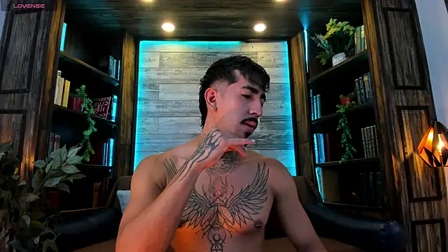 Donovan_Desmond webcam