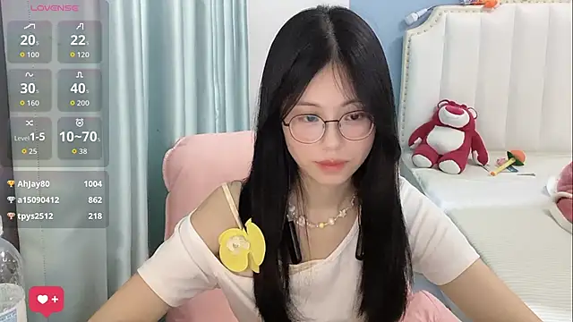 Luna-666 webcam