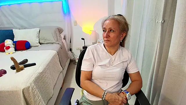 Naty_Stone webcam