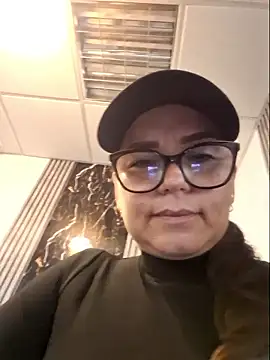 MariaPau_83 webcam