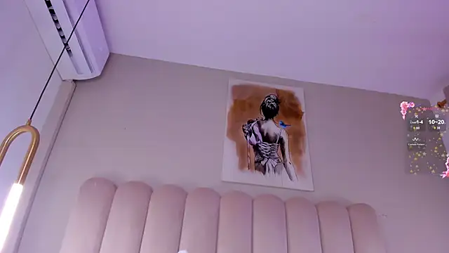 AlyssiaDanger webcam