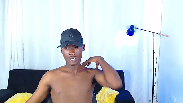alexaandro18 (M twink) - Cumshow
