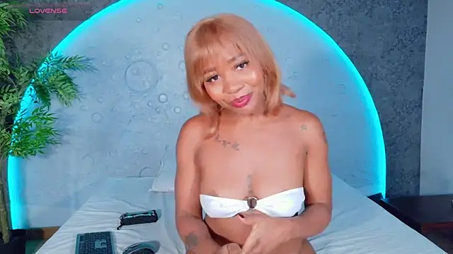 Shanelsmith webcam