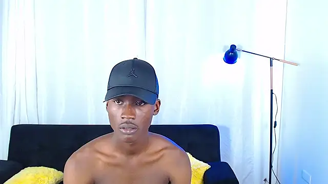 alexaandro18 webcam