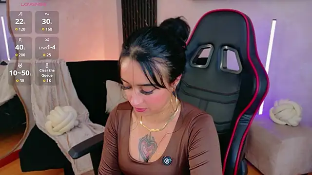 EmmyEvans1 webcam