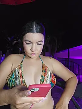 Pretty_Julieta webcam