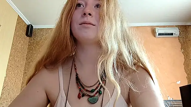 KateVibe_01 webcam