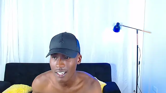 alexaandro18 webcam