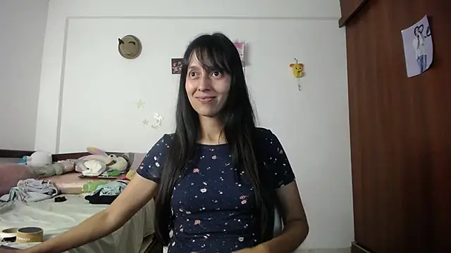 Moon_lunita live cam on StripChat