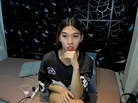 hardcocktwink webcam