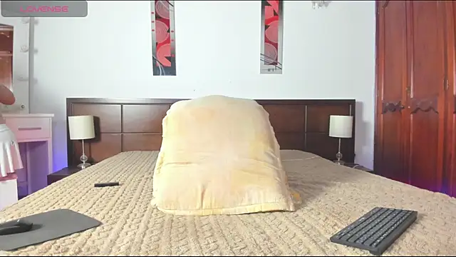 MiaMarin_hot webcam