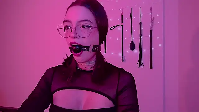 nina_kink webcam