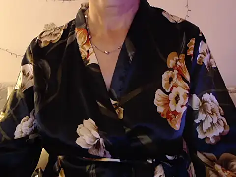 YourfantasyGiuly webcam