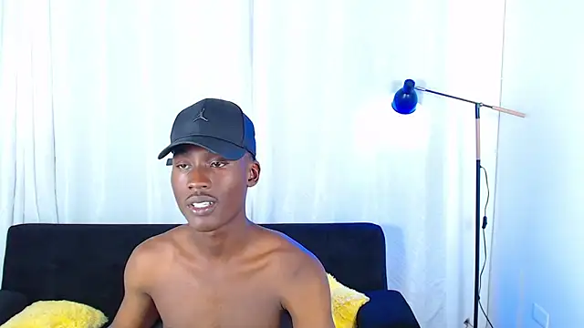 alexaandro18 (M twink) - Cumshow
