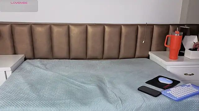 Ethan__Walker live sex cam