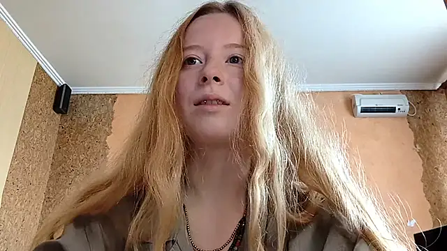 KateVibe_01 webcam