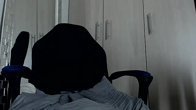 Nash_fit18 live cam on StripChat