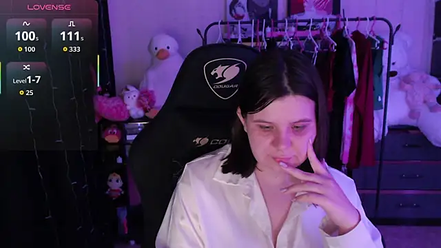 AmyVibess webcam