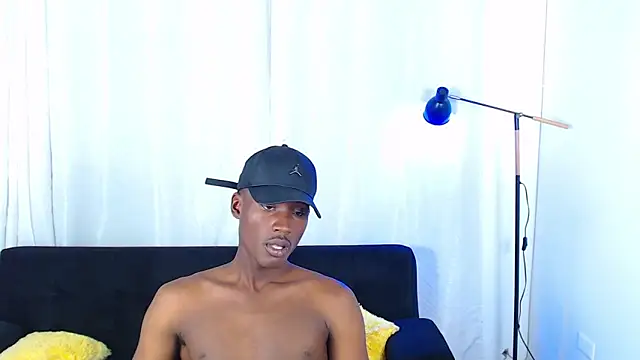 alexaandro18 webcam