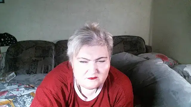 Lana555 live cam on StripChat