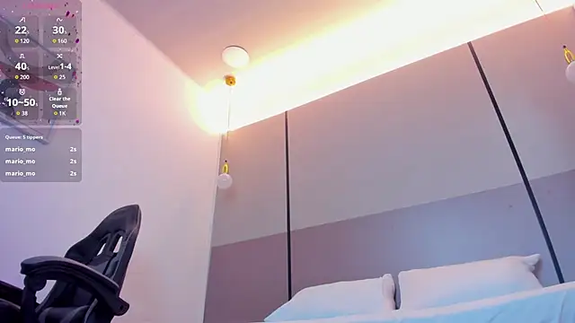 ayla13_ webcam