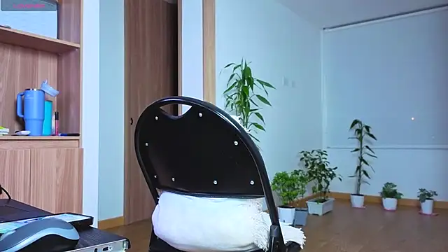Maithe_Perroni webcam