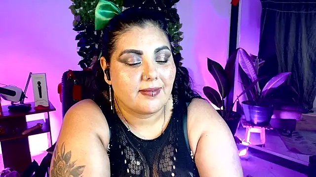 AndreaKinky webcam