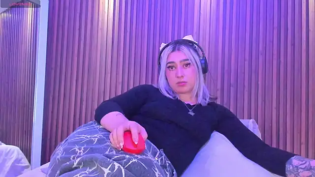 GabyRose9 webcam