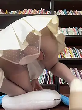 Molly-xiao webcam