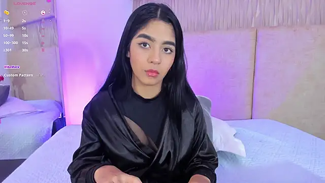 _kyraa_ webcam