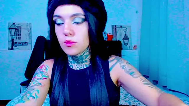 LannieGonzales webcam