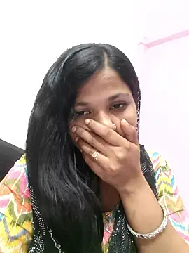 shaniyaloveyou32 - Shaniyaloveyou32's free webcam - UK Sex Cams