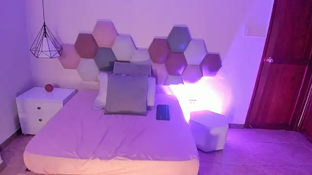AlexandraCruzz webcam